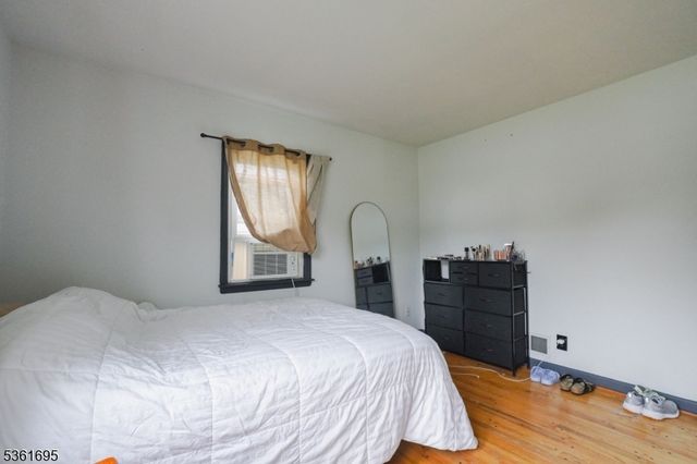 3220 Park Ave, South Plainfield Boro, NJ 07080