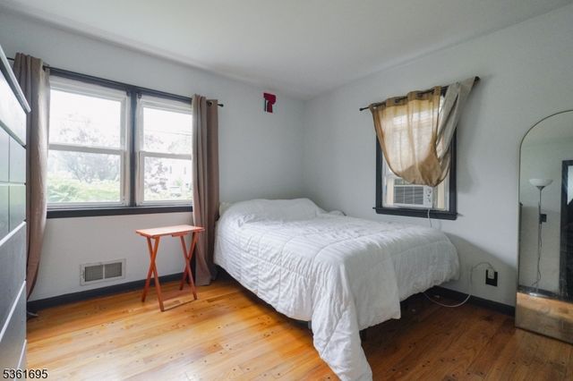 3220 Park Ave, South Plainfield Boro, NJ 07080