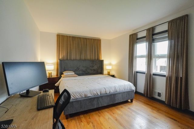 3220 Park Ave, South Plainfield Boro, NJ 07080