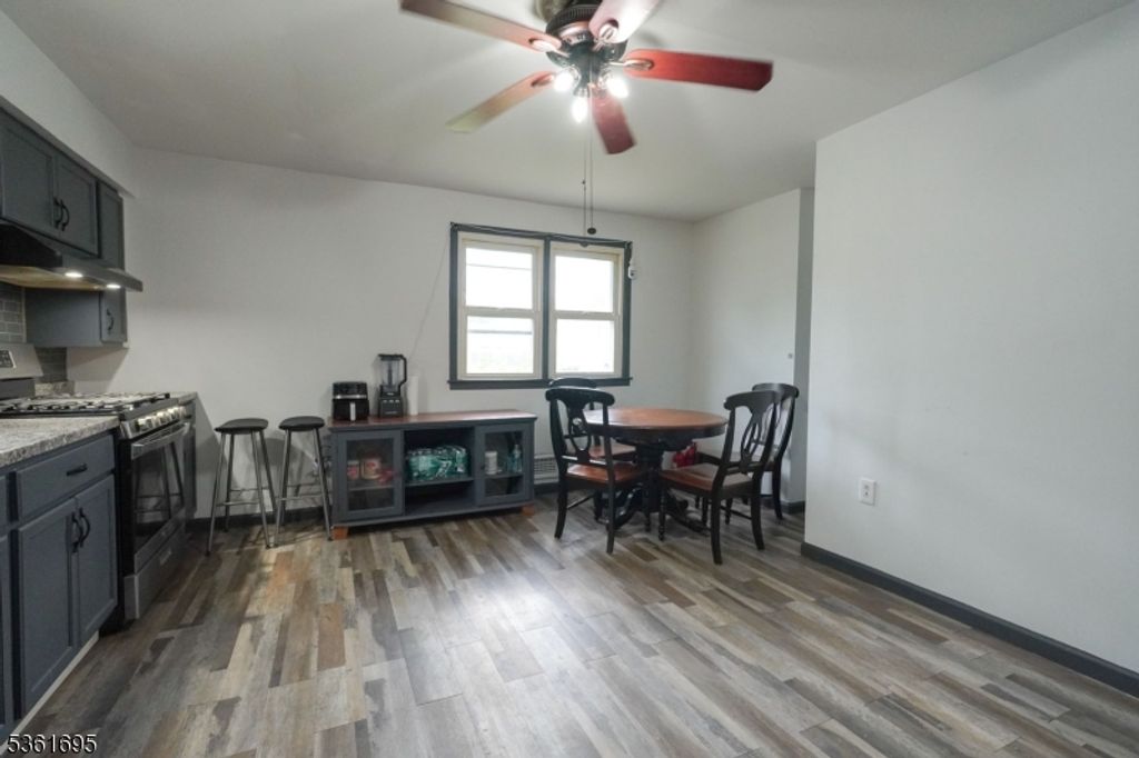 3220 Park Ave, South Plainfield Boro, NJ 07080