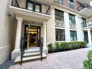 2303 Mid Lane 110, Houston, TX 77027