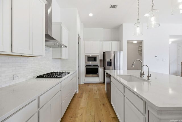 13508 Falls Summit, San Antonio, TX 78245