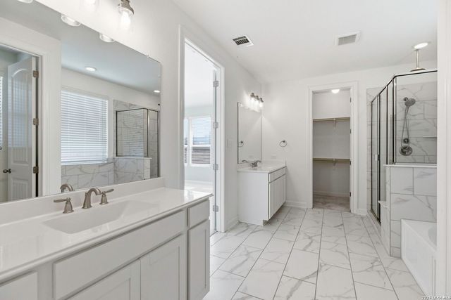 13508 Falls Summit, San Antonio, TX 78245