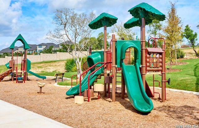 13508 Falls Summit, San Antonio, TX 78245