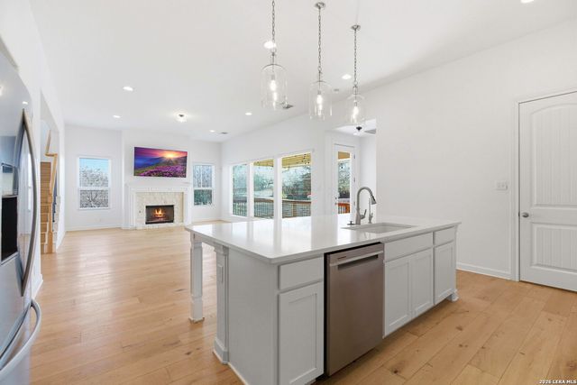 13508 Falls Summit, San Antonio, TX 78245