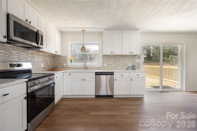 309 Cedar Street, Mooresville, NC 28115