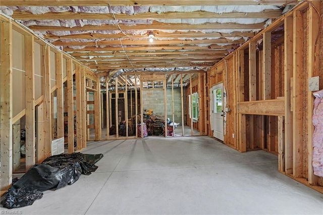 125 Grey Fox Trail, Advance, NC 27006