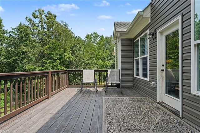 125 Grey Fox Trail, Advance, NC 27006