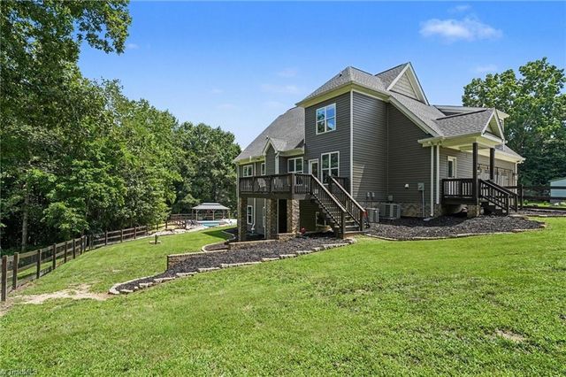 125 Grey Fox Trail, Advance, NC 27006