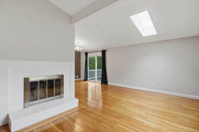 27 Clearview Drive, Framingham, MA 01701