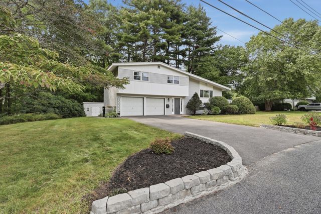 27 Clearview Drive, Framingham, MA 01701
