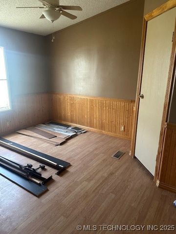 11152 Buck Road, Kingston, OK 73439