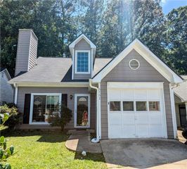 3751 Oakwood Manor, Decatur, GA 30032