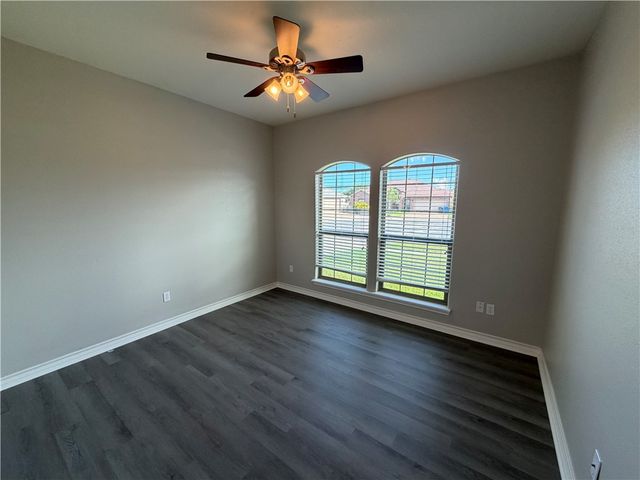 7209 Sebastian Ct, Corpus Christi, TX 78414