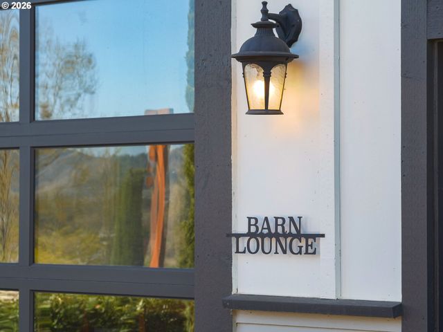 20300 Ne HIGHWAY 240, Newberg, OR 97132
