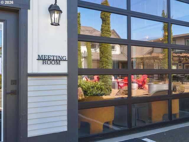 20300 Ne HIGHWAY 240, Newberg, OR 97132