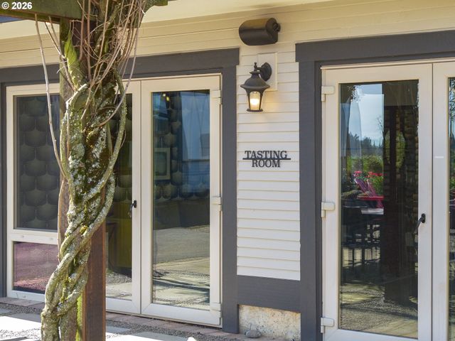 20300 Ne HIGHWAY 240, Newberg, OR 97132
