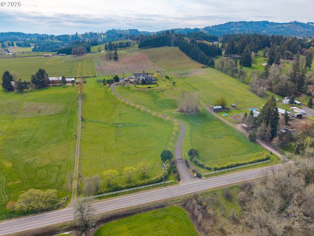 20300 Ne HIGHWAY 240, Newberg, OR 97132