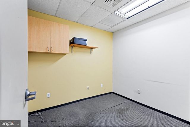 6829 GERMANTOWN AVE, Philadelphia, PA 19119