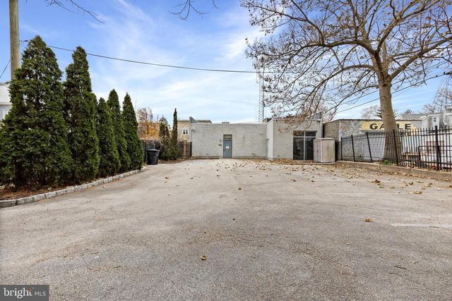 6829 GERMANTOWN AVE, Philadelphia, PA 19119