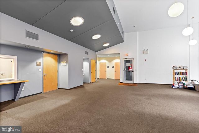 6829 GERMANTOWN AVE, Philadelphia, PA 19119