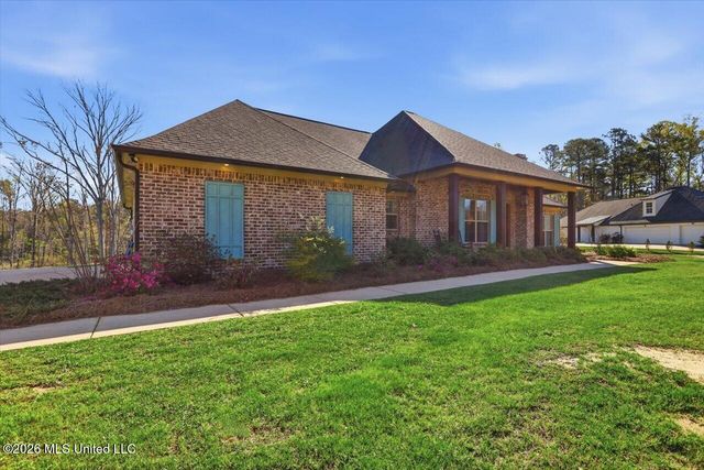 149 Dogwood Trace, Brandon, MS 39042