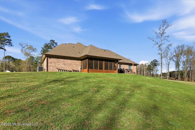 149 Dogwood Trace, Brandon, MS 39042