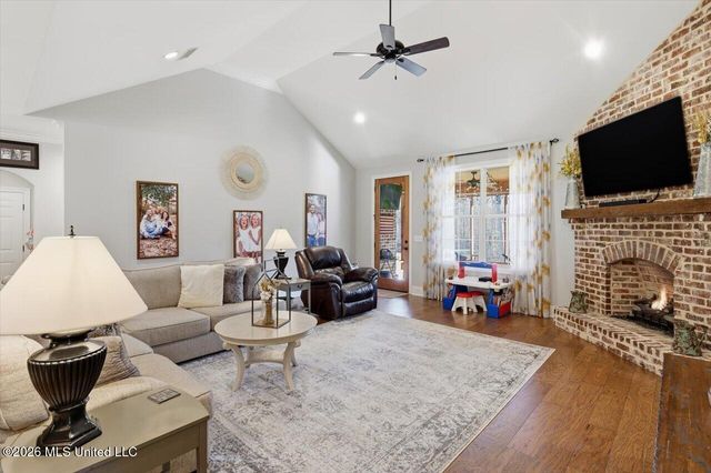 149 Dogwood Trace, Brandon, MS 39042