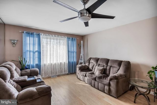 1736 40TH ST, Pennsauken, NJ 08110