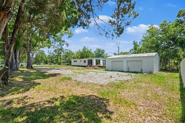 1346 SIERRA PINES BLVD, Lutz, FL 33558