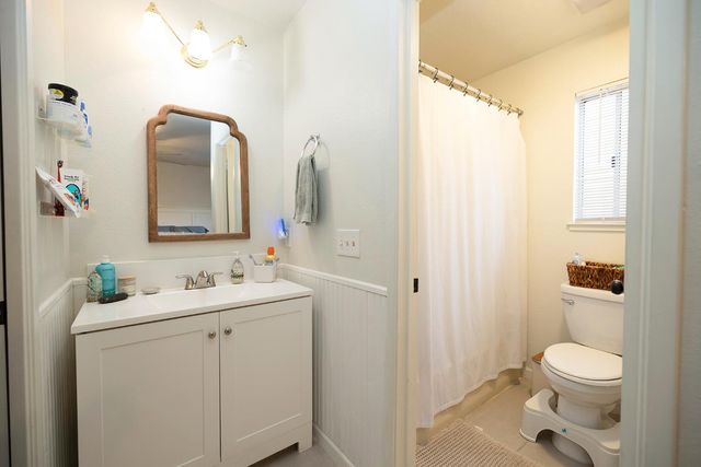 1300 Windsor Ct, Turlock, CA 95380