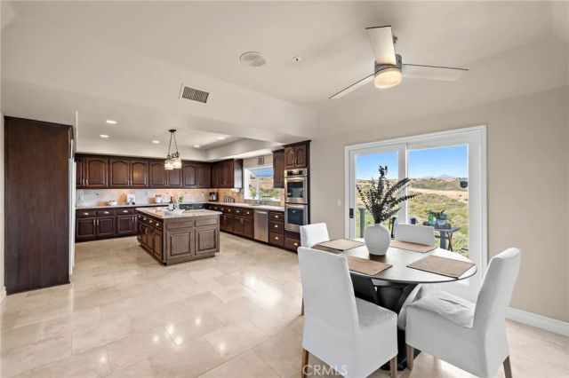 870 Avenida Acapulco, San Clemente, CA 92672