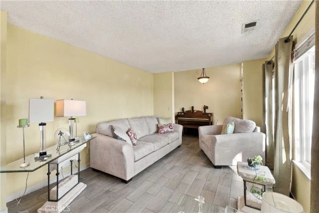 25414 Kalmia, Moreno Valley, CA 92557