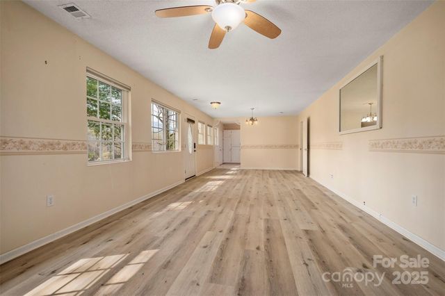 163 Woodland Drive, Columbus, NC 28722