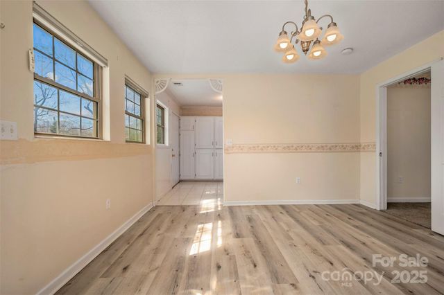 163 Woodland Drive, Columbus, NC 28722
