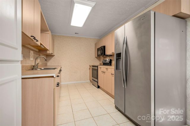 163 Woodland Drive, Columbus, NC 28722
