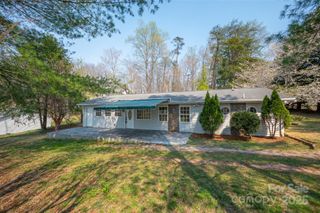 163 Woodland Drive, Columbus, NC 28722