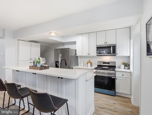 932 E 41ST ST, Baltimore, MD 21218