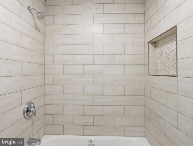 932 E 41ST ST, Baltimore, MD 21218