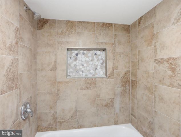 932 E 41ST ST, Baltimore, MD 21218