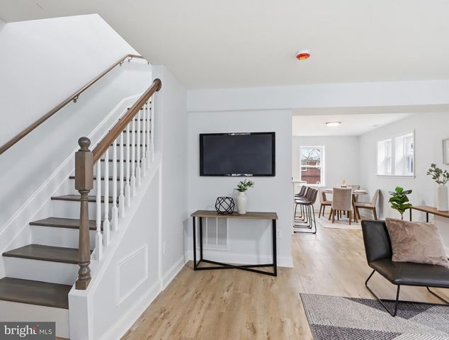 932 E 41ST ST, Baltimore, MD 21218