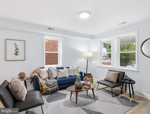 932 E 41ST ST, Baltimore, MD 21218