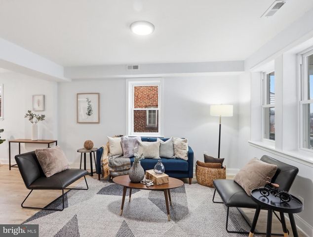 932 E 41ST ST, Baltimore, MD 21218