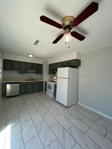 102 Wessex Drive, Goose Creek, SC 29445