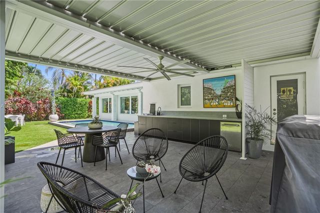 7830 SW 53rd Pl, Miami, FL 33143