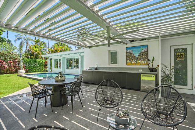 7830 SW 53rd Pl, Miami, FL 33143