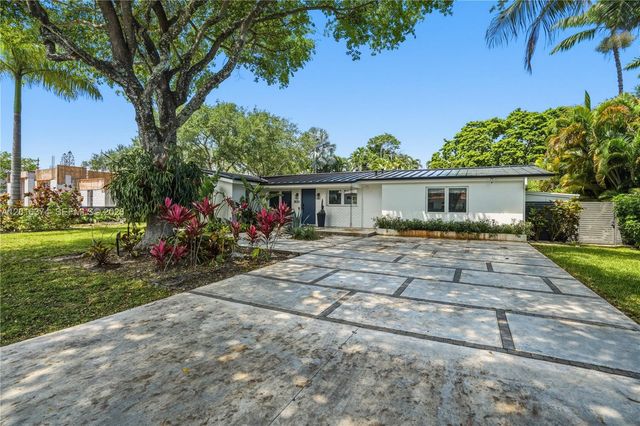 7830 SW 53rd Pl, Miami, FL 33143
