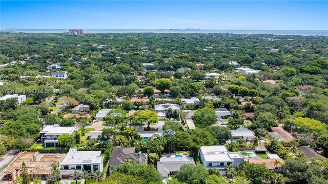 7830 SW 53rd Pl, Miami, FL 33143