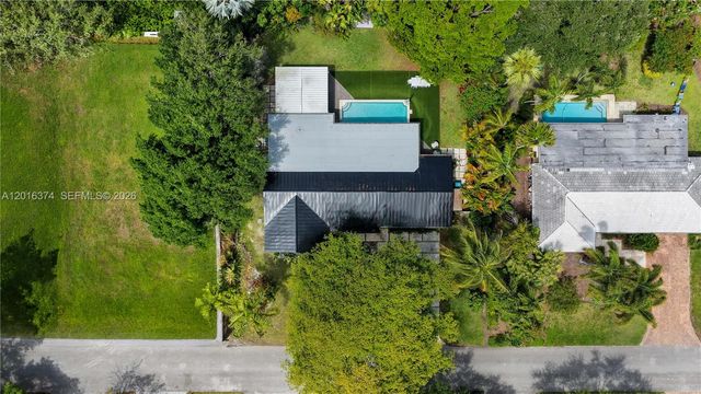 7830 SW 53rd Pl, Miami, FL 33143