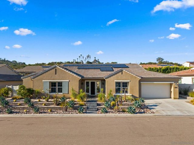 2935 Side Saddle Ln, Escondido, CA 92029